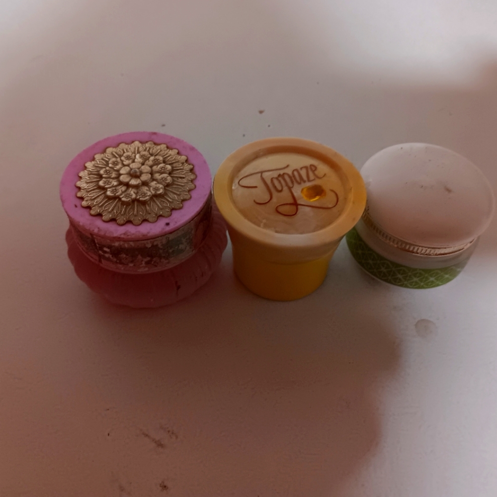 !**3 vintage avon jars